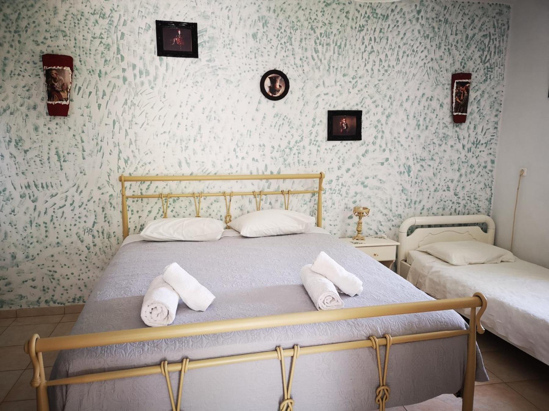 Holiday home Amygdalia *