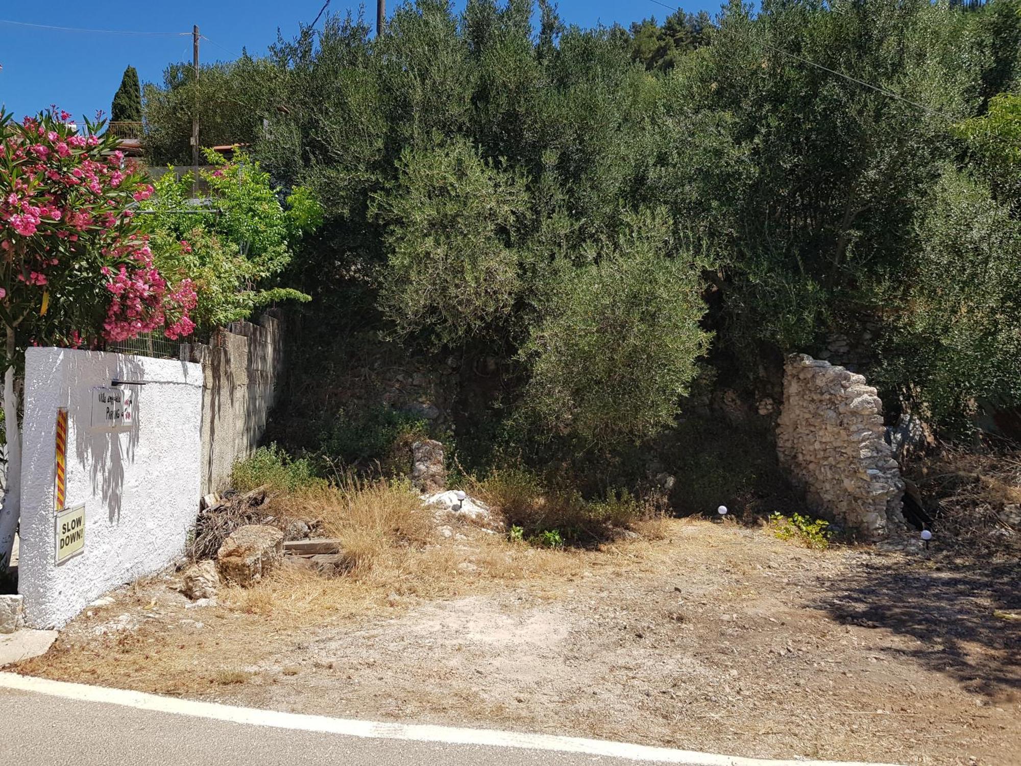 Holiday home Amygdalia Dilinata